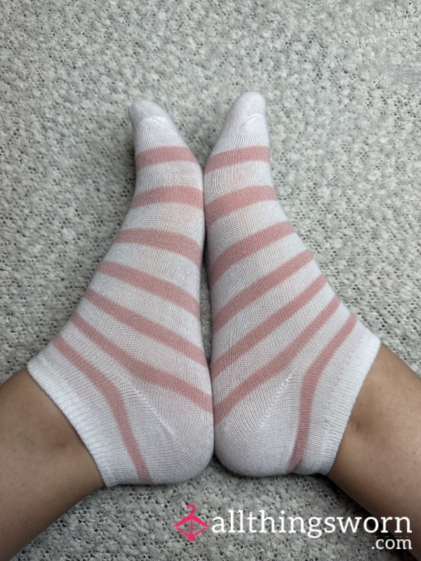 Stinky White And Pink Striped Socks