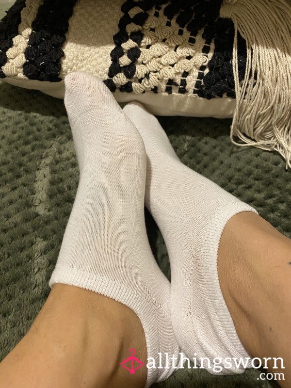 Stinky White Ankle Socks 🤤