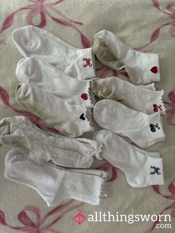 Stinky White Cute Socks 🥰