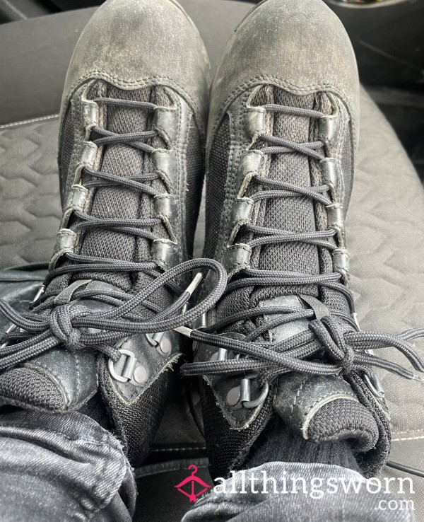 STINKY WORK BOOTS SOCKS!!!