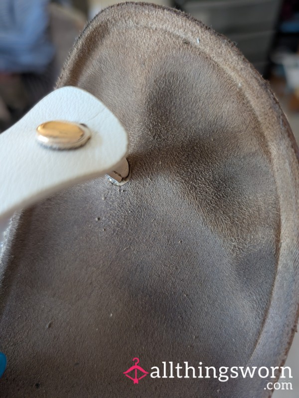 Stinky Worn In Sandals