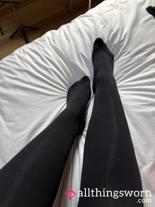 Stocking Teasing And P**ling