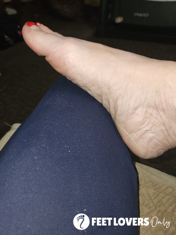 Stomping/crushing Video