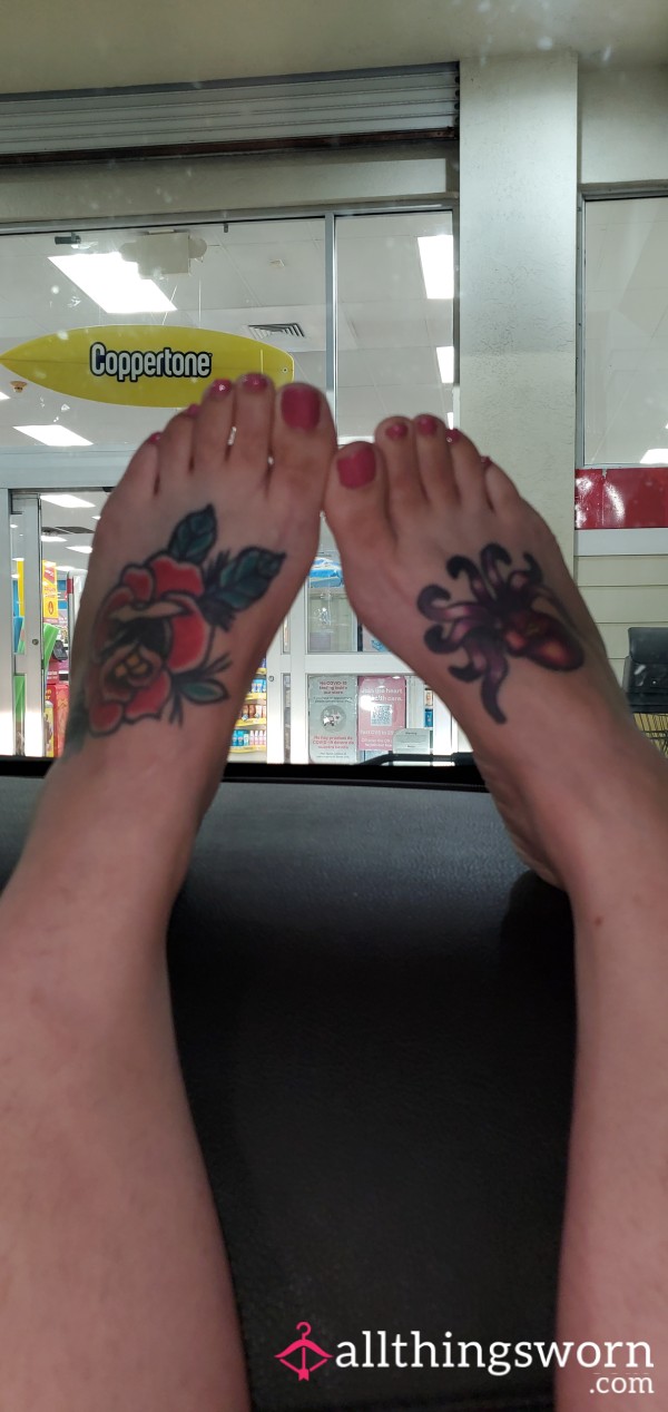 Stop Scrolling — These Feet Deserve Worship 👣🔥