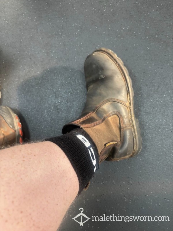 Str8 Farmer Boots Sz 10 - Smell Is Unreal