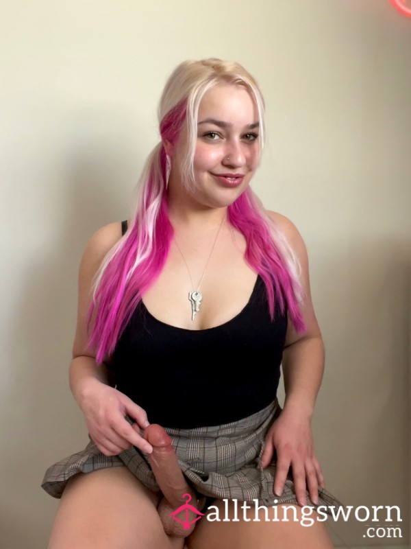 Strap Sucking Encouragement 💕