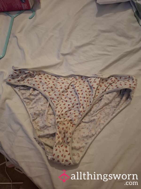 Strawberry Pattern Panties