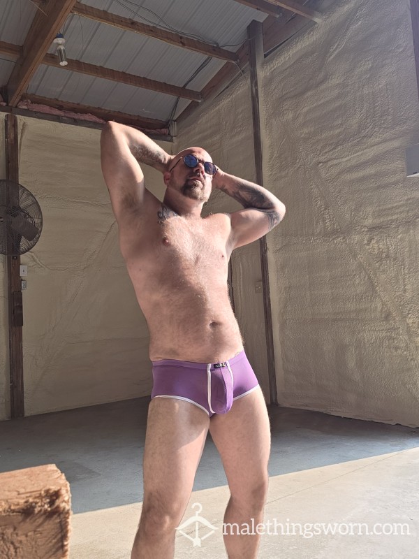 Stretching My Hole ... Making It Gape