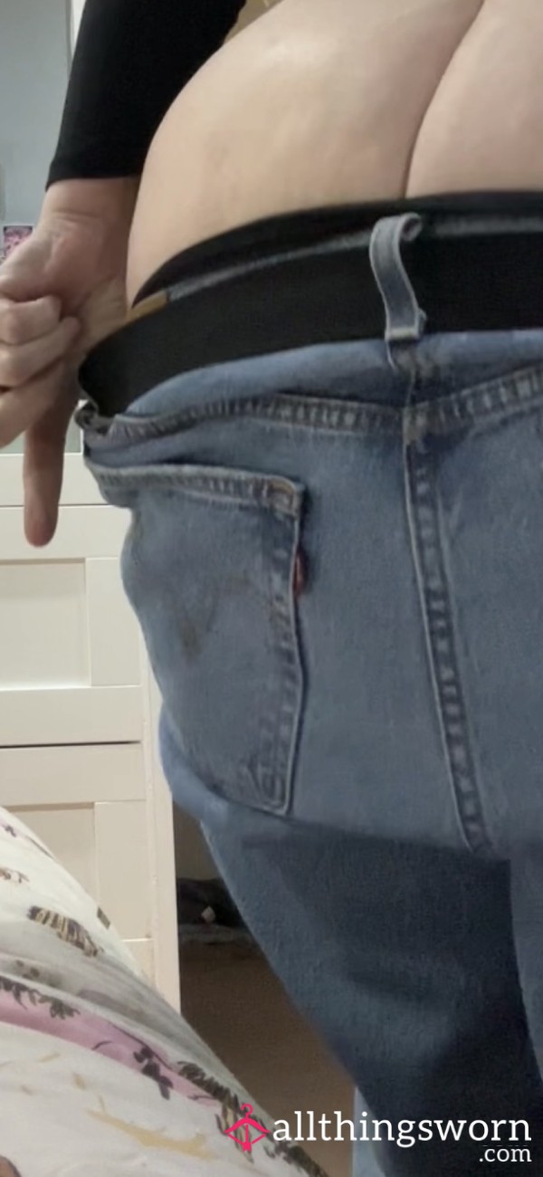 Strip Out Of My Jeans And Showing Off My A** And A Flash Of My Pu**y