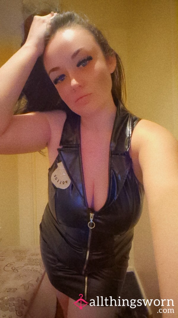 🫦 Strip Tease 🫦