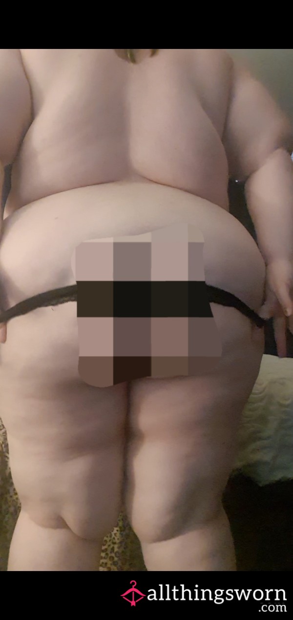 Strip Tease & Body Wiggle