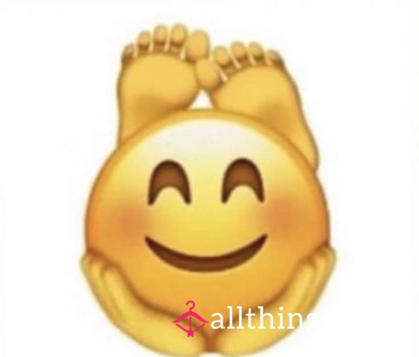 Stroking My Feet 🦶🏻