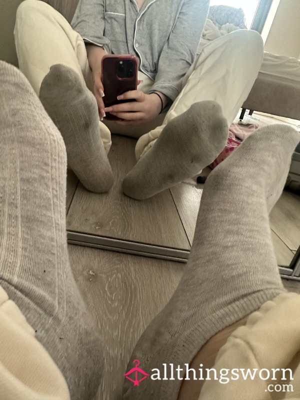 STRONG 2 Day Wear Socks