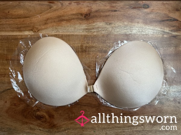 Stuck On You 🤎 Worn Adhesive Bra With Body Heat & Curve Appeal
