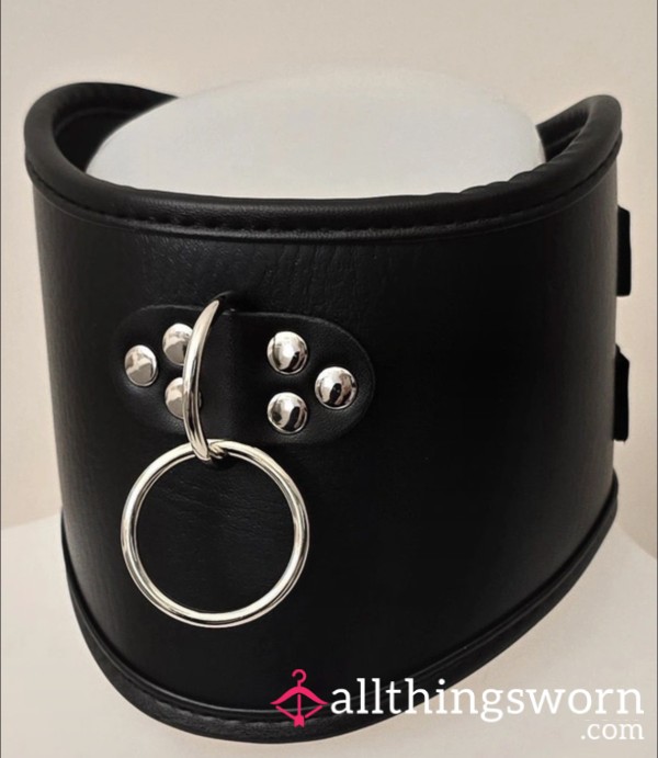 Submissive Posture Collar