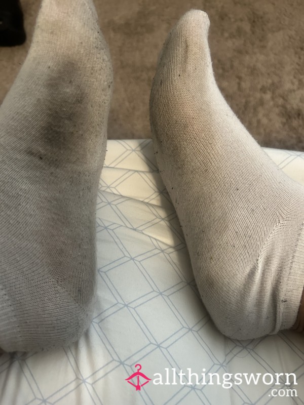 Succulent White Socks ✨