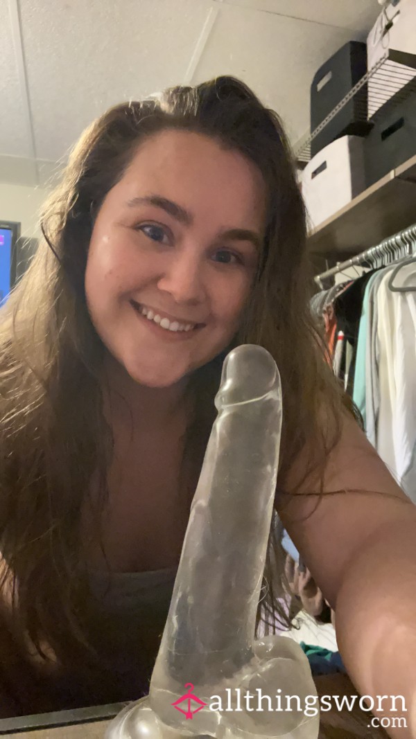 Sucking 6” Clear Di**o