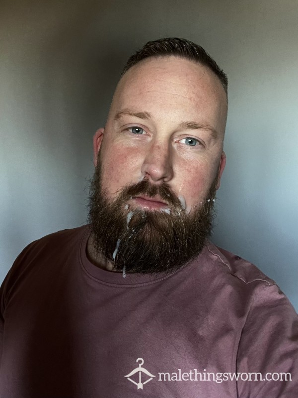 Sucking A Grindr Hook Ups D*ck