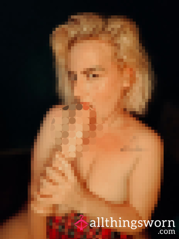 Sucking & Licking 13 Inch BWC Di**o - Topless Photoset X 10 💦