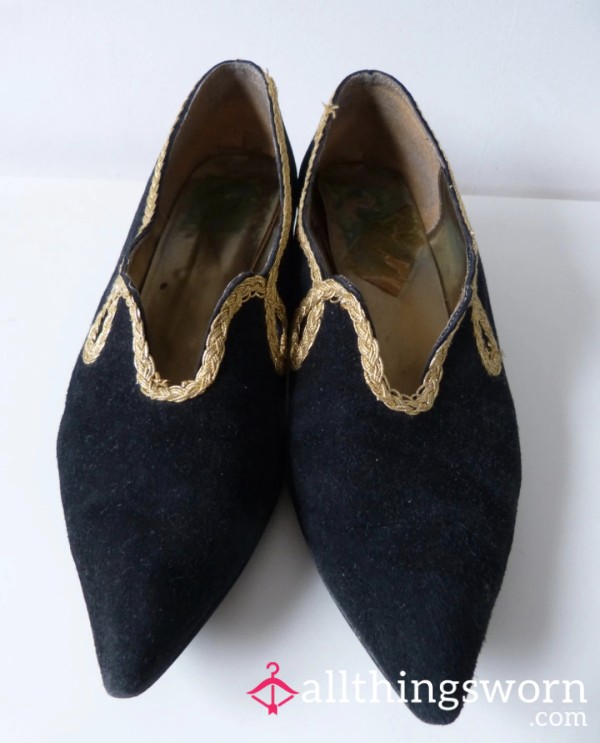 Suede Black Loafers With Gold😍😈