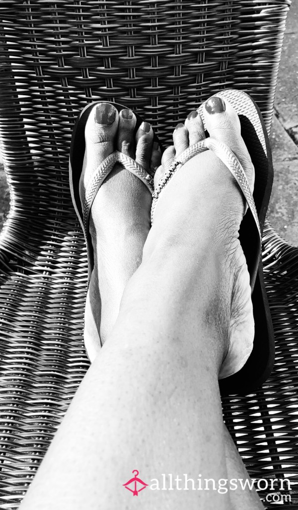 Sun-kissed Toes