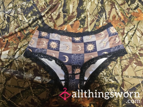 Sun & Moon For All Day & All Night Pleasure 24 Hour Wear