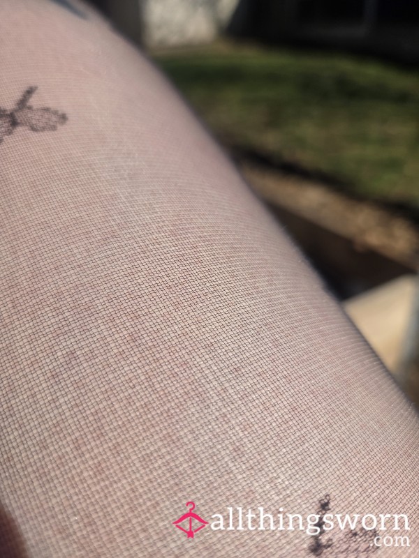 Sunbathing In Black Bow Tights