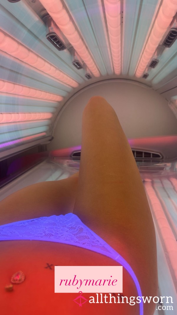 Sunbed Thongs