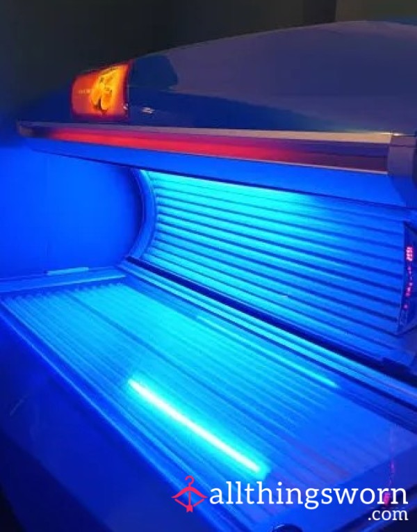 Sunbed Visit☀️😋 Feet And Body Pics👣