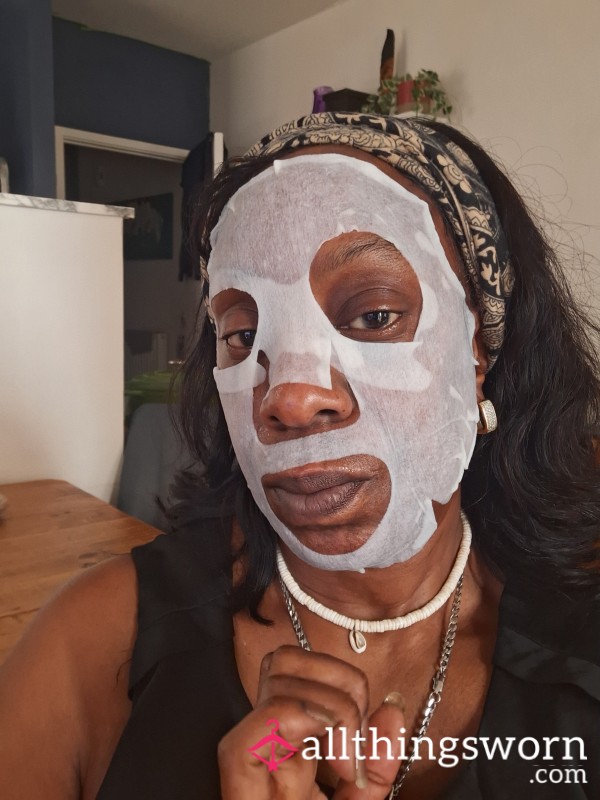 Sunday Facemask Session Full Facial.