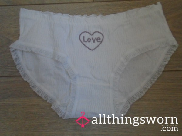 💞Super Comfy White Panties💞