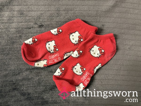 Super Cute Well-Worn Red Kawaii Hello Kitty Face Goth Girl Socks