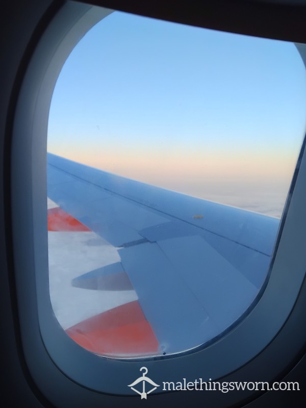 SUPER LONG 2 Minute Pi*sing In Airplane Bathroom