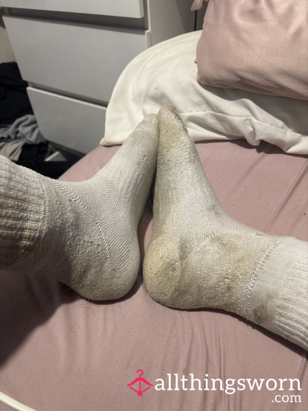 Super Smelly Socks