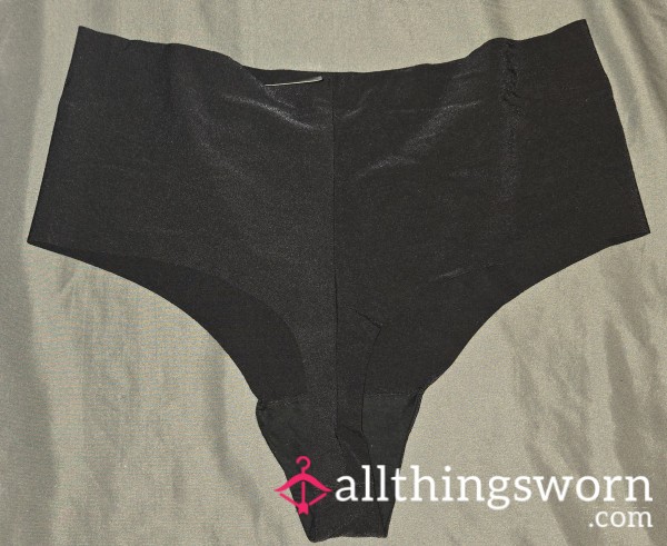 🖤🔥 Super Soft Black Booty Shorts 🔥🖤