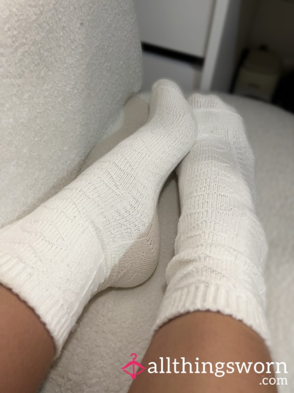Super Soft  Heart Embroidered 🤍 Fluffy Boux Avenue Socks 😍