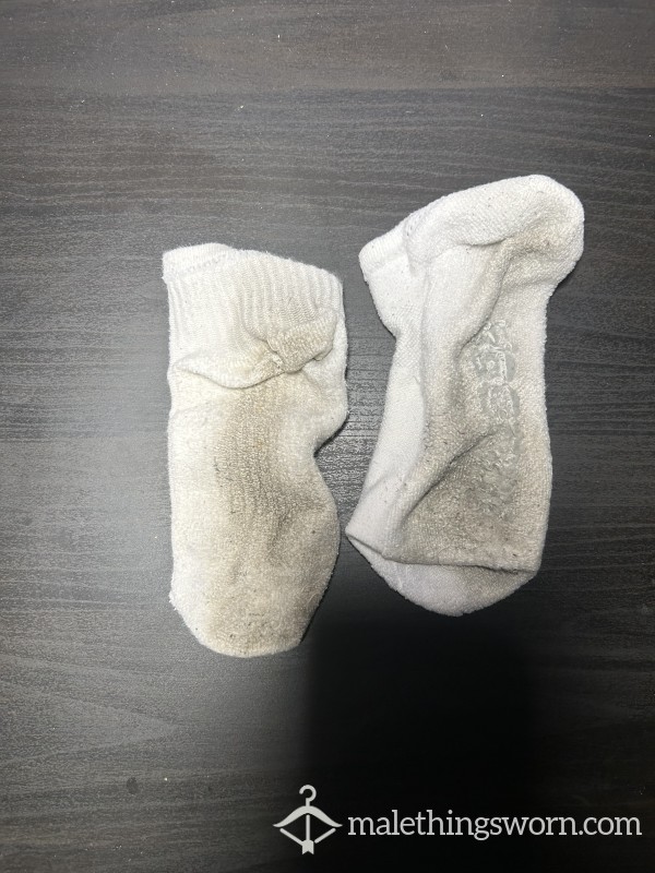 Super Stinky Old White Socks