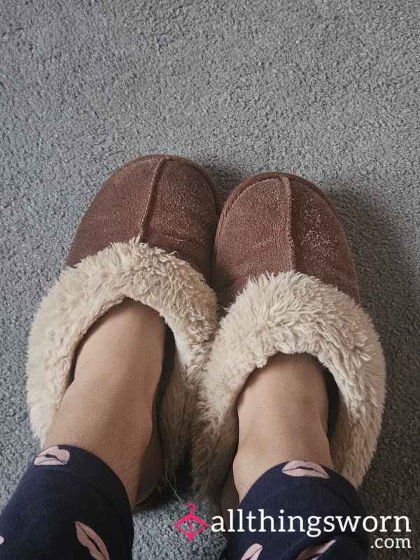 Sold To A Man With Tiny Feet!!!