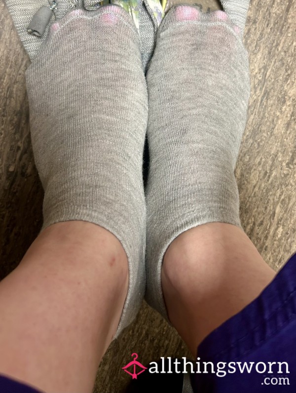 Super Thin Gray Ankle Nurse Socks - 3 Day Wear