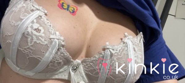Super Used Bra 🍒♥️💋💋