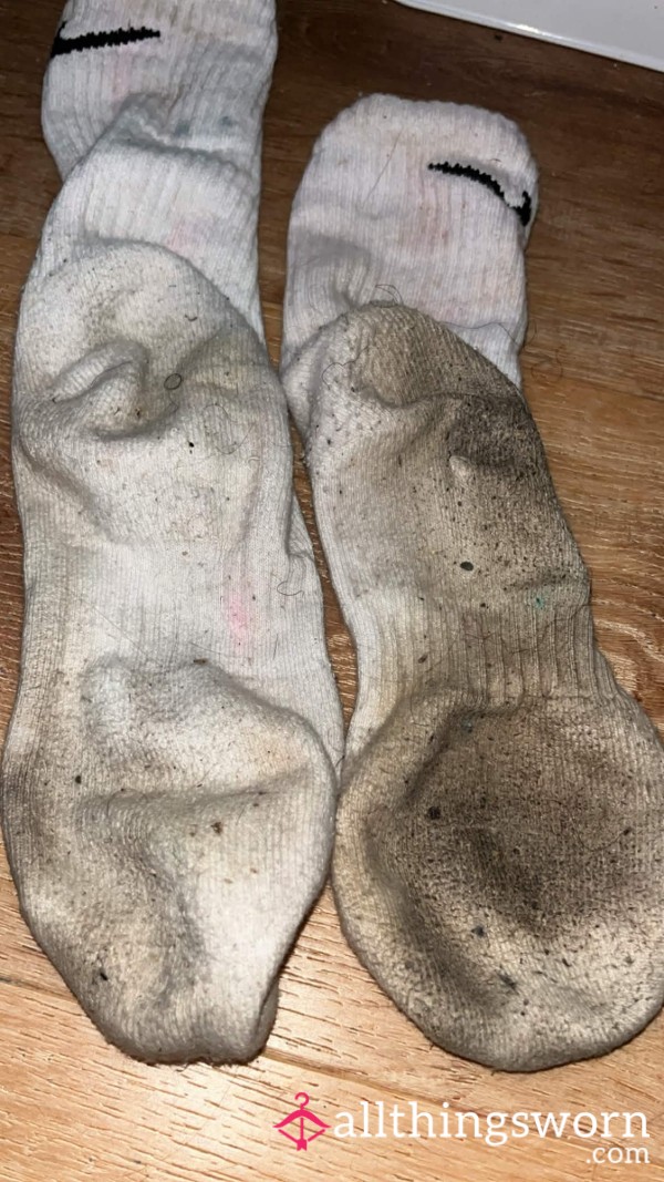 Super Used Smelly Socks