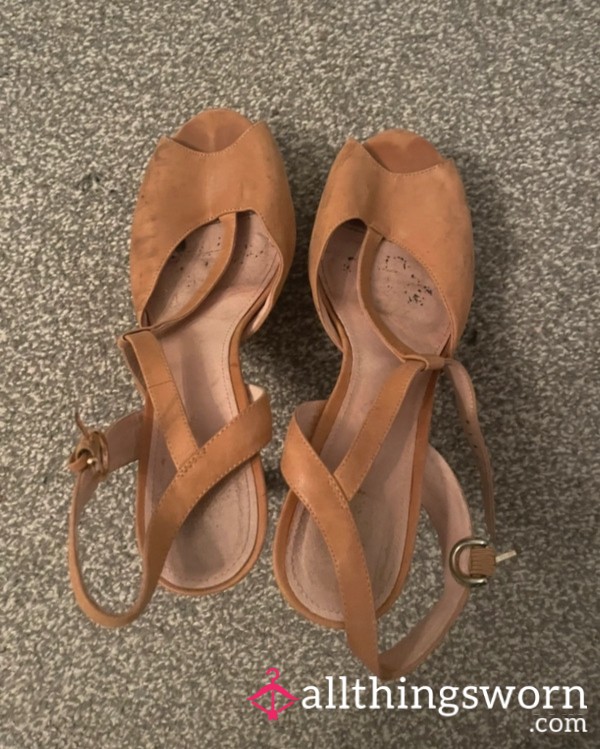 Super Worn S**y High Heels Size 6.5