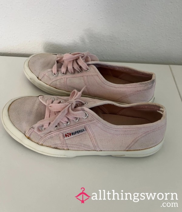 Superga Pink Sneakers €25🥵🩷Well Worn