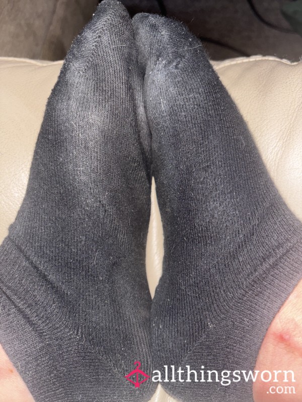 SWEAT FILLED 💦black Ankle Socks.