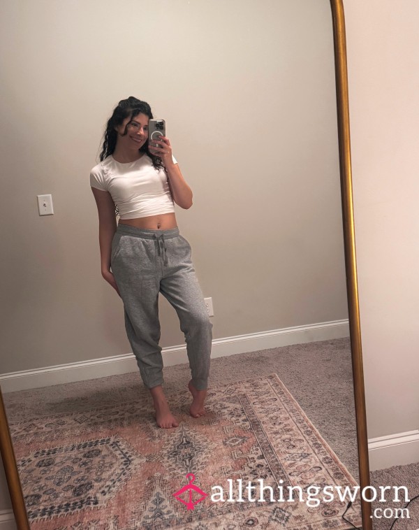 Sweatpants 🩶