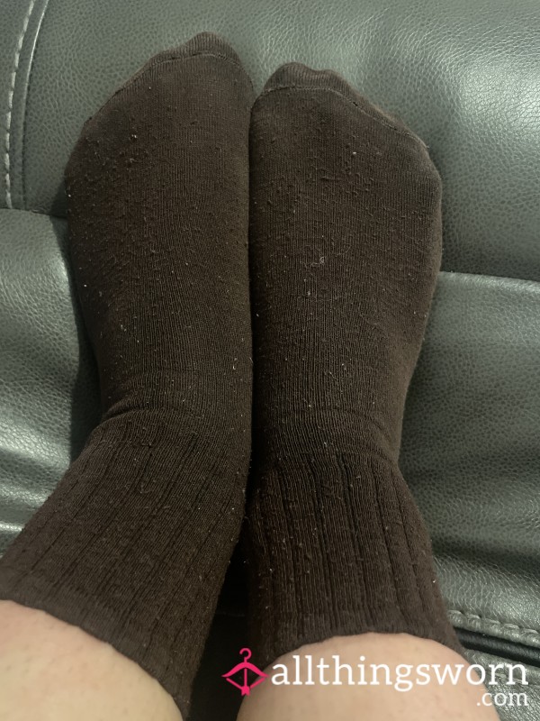 Sweaty Brown Ribbed Socks