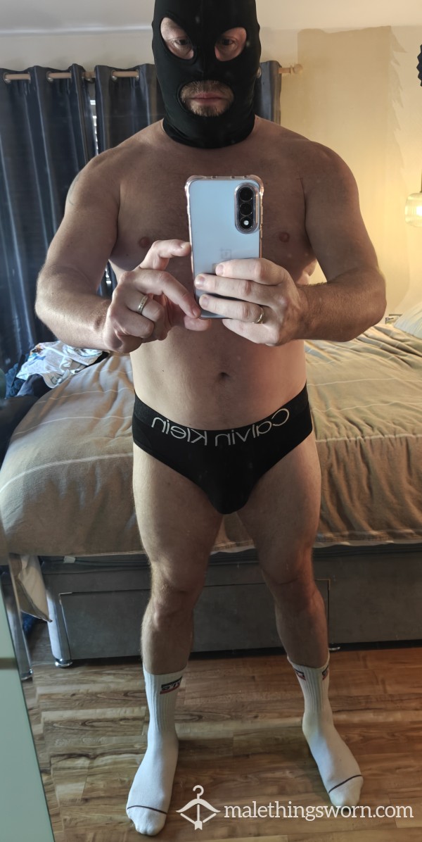 Sweaty Calvin's Filled With Prec*m