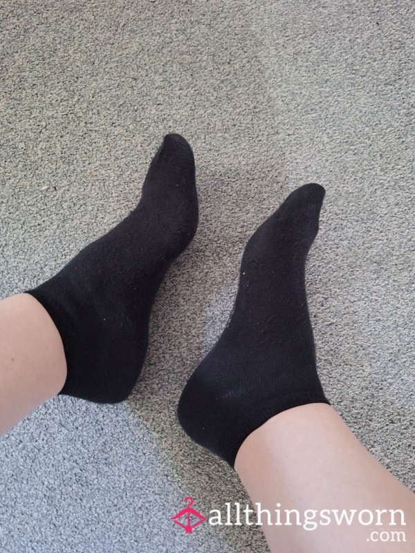 Sweaty Cleaner's Socks 🧦