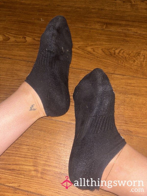 Sweaty Dirty Black Odd Trainer Socks
