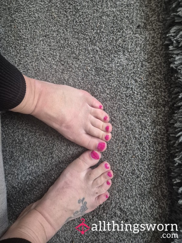 Sweaty Dirty Feet! Who Wants A Close Up?! 👣😘